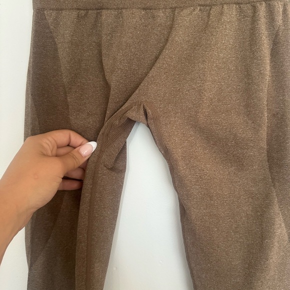 NVGTN Cocoa Contour Seamless Leggings – Size S - Picture 6 of 7